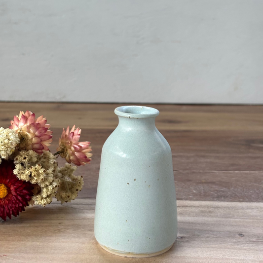 Ink Pot Vase & flowers - Morning Sky