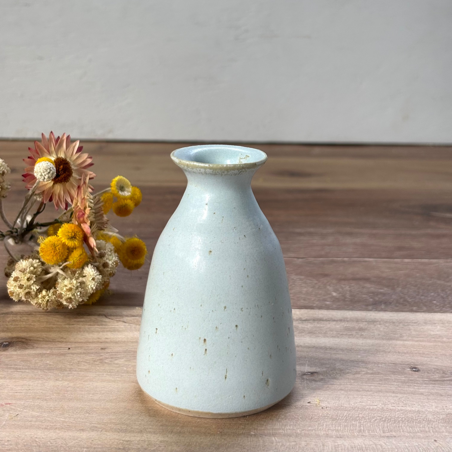 Ink Pot Vase & flowers - Dove