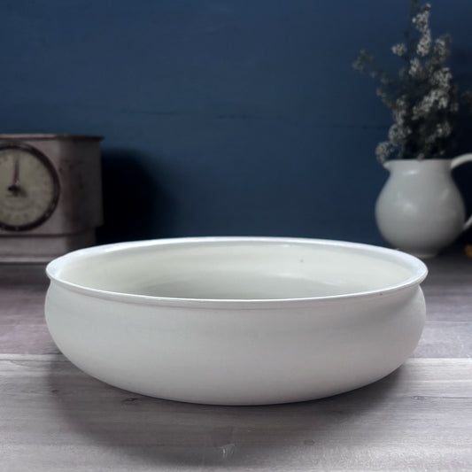 Porcelain Salad/Fruit Bowl
