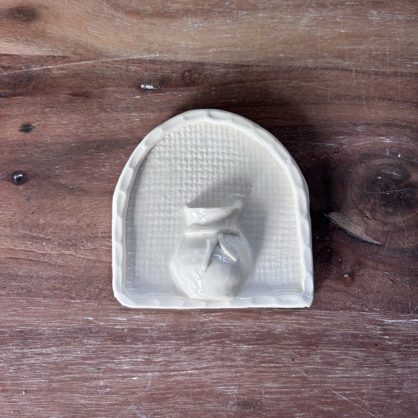 Porcelain Mini Wall Vase - Hessian Textured Arch